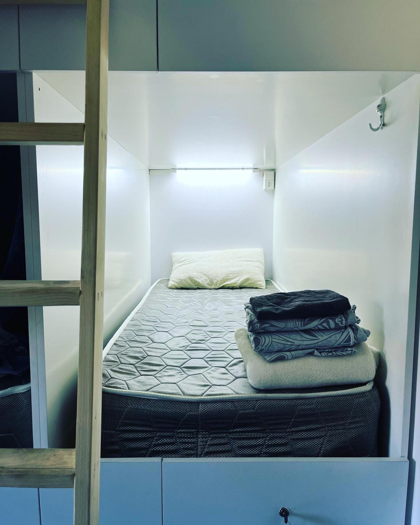 Hostel La Casa 迪利然 外观 照片