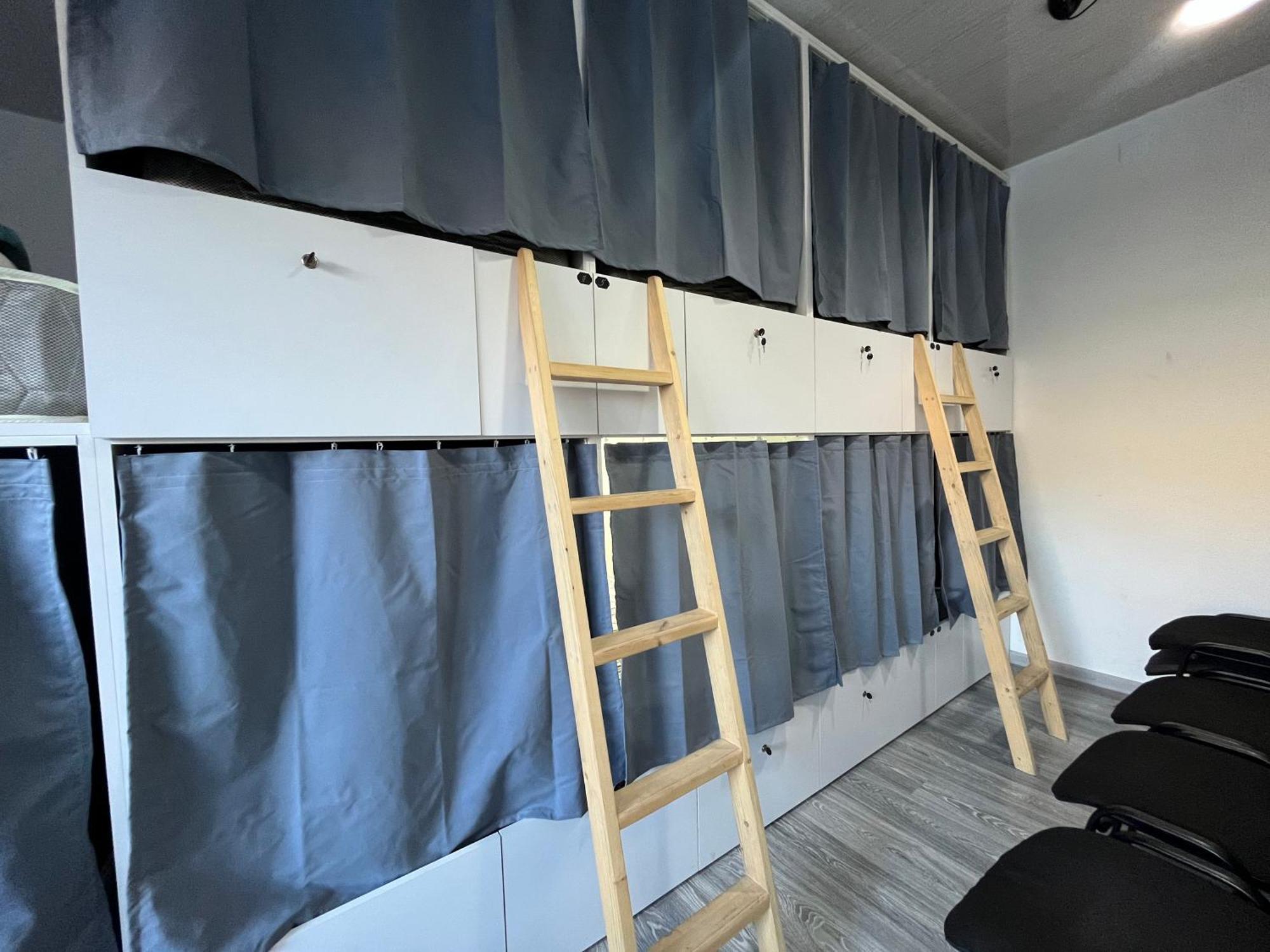 Hostel La Casa 迪利然 外观 照片