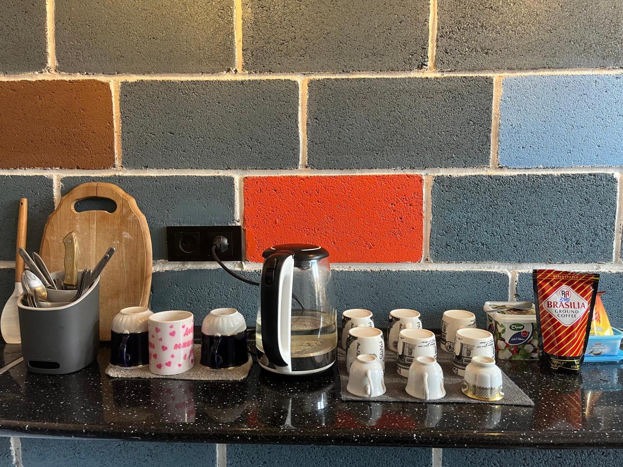 Hostel La Casa 迪利然 外观 照片