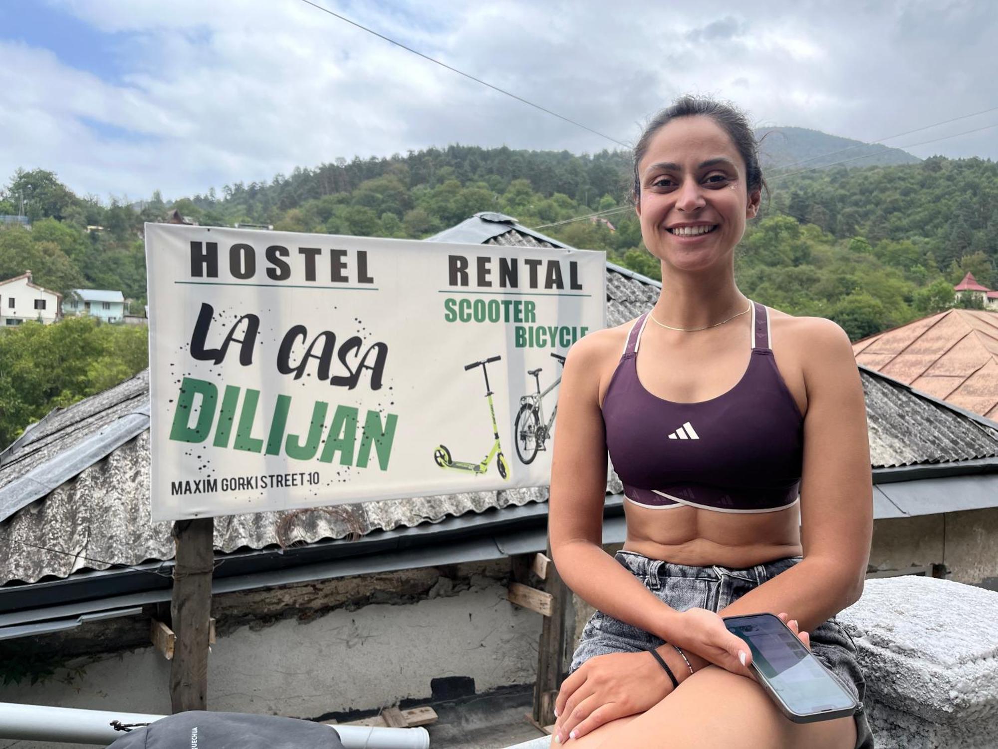 Hostel La Casa 迪利然 外观 照片